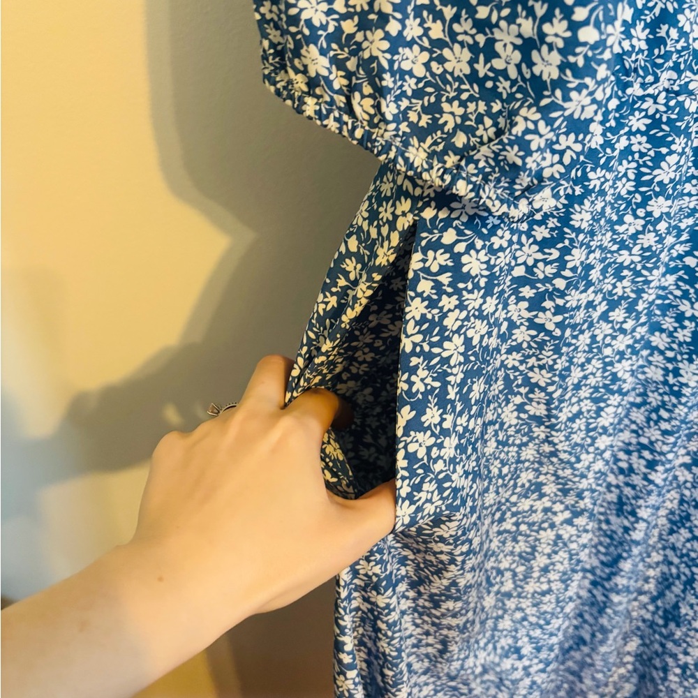 Bloomchic small floral print dress size 14-16 - Picture 3 of 5